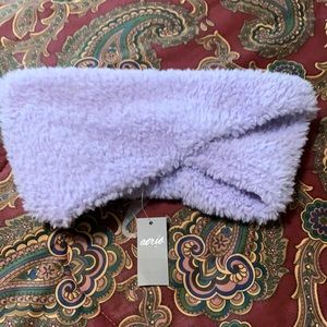 NWT. Aerie head or neck warmer